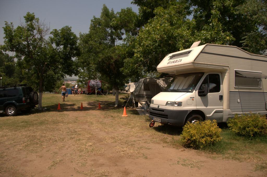 Camping Goldfish Sozopol Exteriör bild